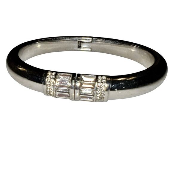MICHAEL KORS Magnetic Silver Tone Crystal Diamond Pave Bangle Bracelet Gorgeous! - Picture 1 of 8